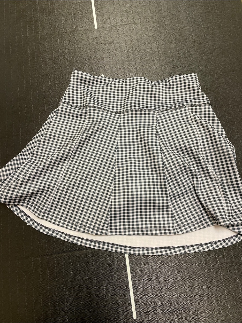 Gingham Pleated tennis Skirt - Black & White